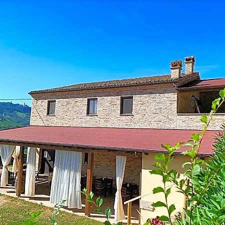 Il Podere Del Nonno Bed & Breakfast